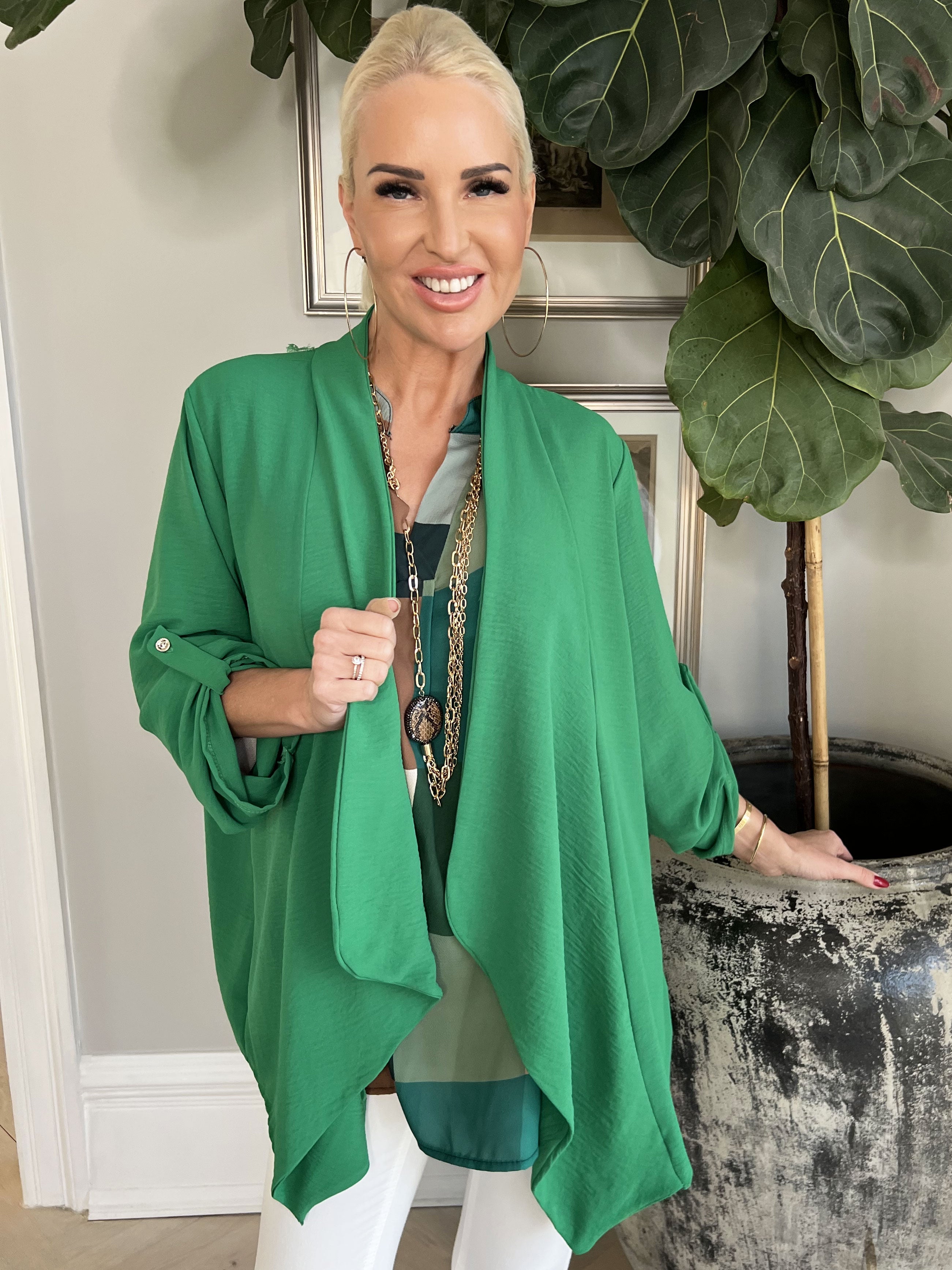 Dream - Enkel kofta i lätt och fint tyg